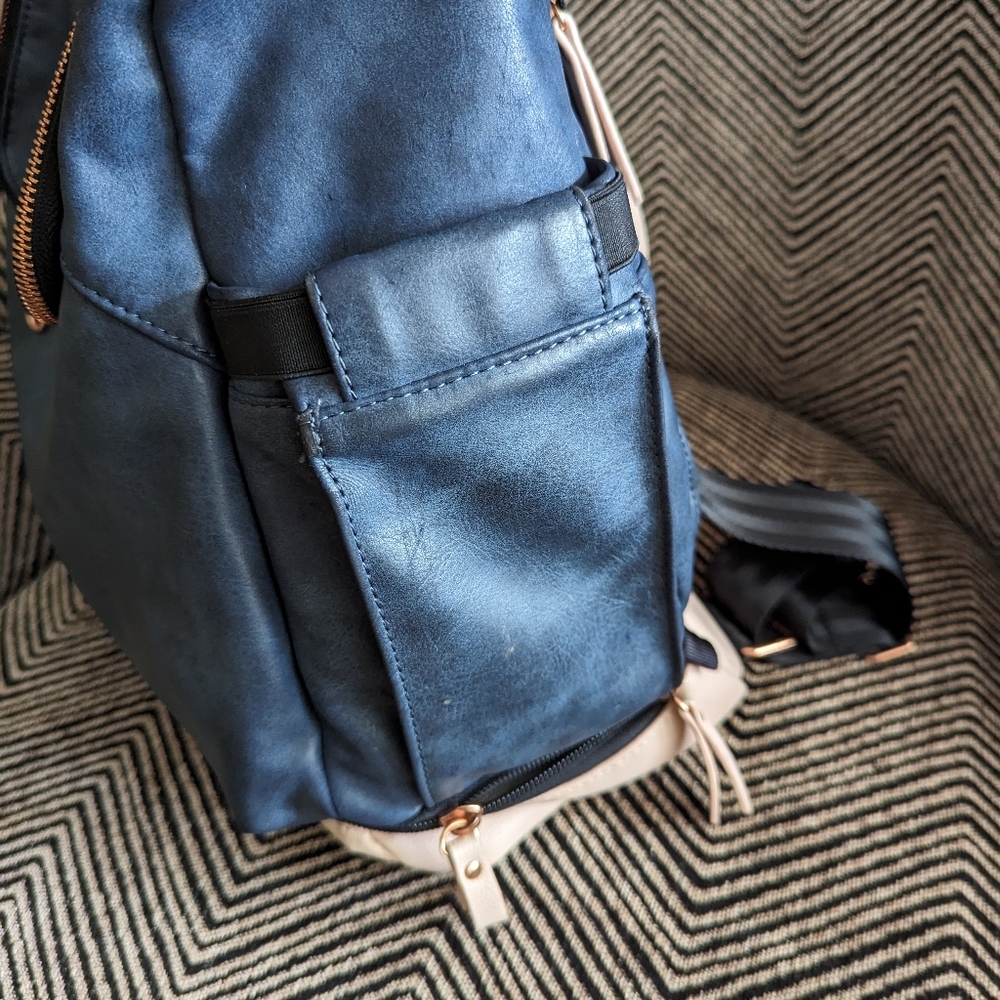 Diaper Bag - Picture 9 of 11